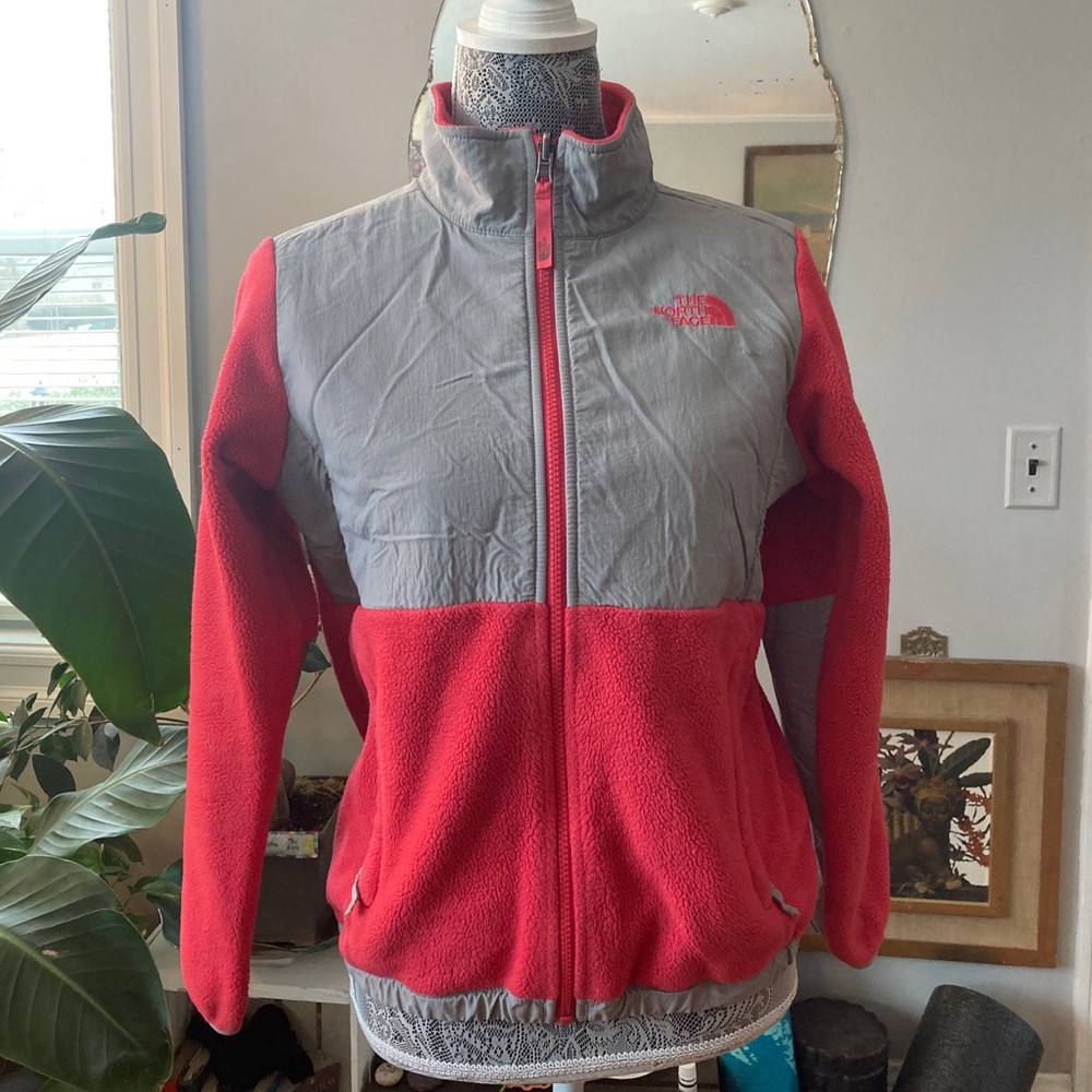 The North Face fleece Girl’s jacket